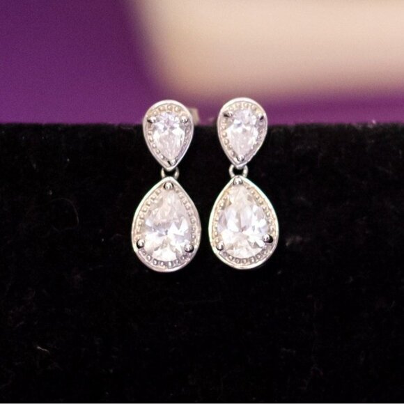 Vintage Teardrop Oval Faux Gem Sterling Silver Dangle Earrings - Q42 - Picture 1 of 3